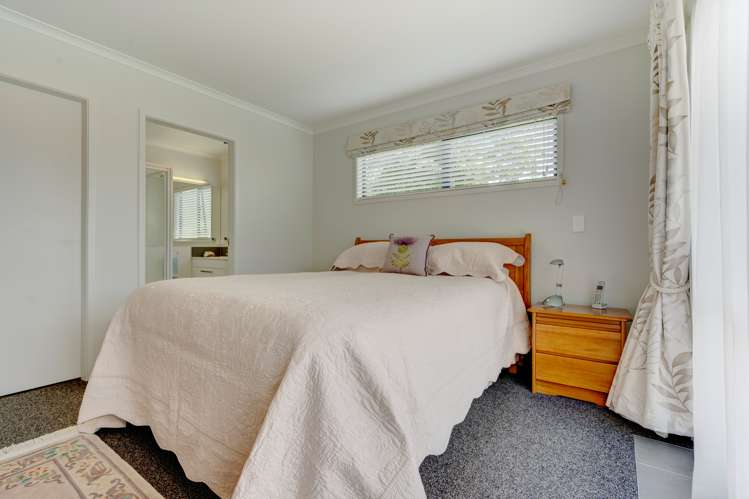 5 North Crest Drive Onerahi_17