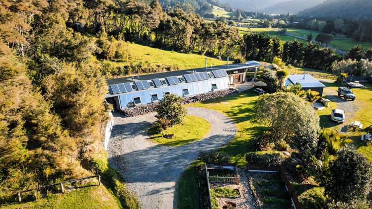 189 Puketui Valley Road Hikuai_22