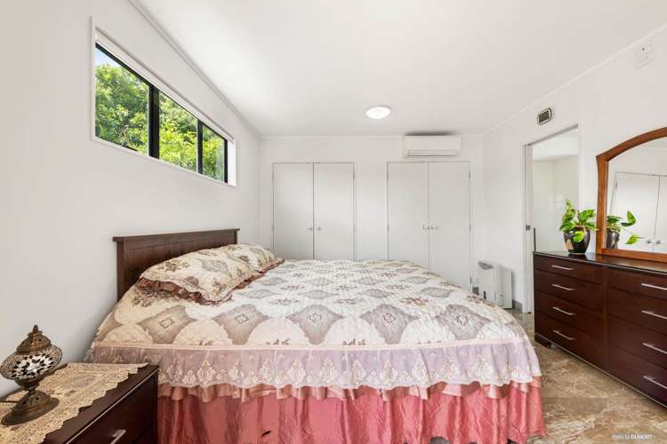 96 Kingdale Road Henderson_12