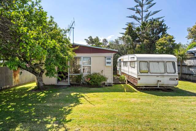 201B The Square Whangamata_2