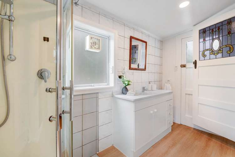 346 Whangaparaoa Road Stanmore Bay_12