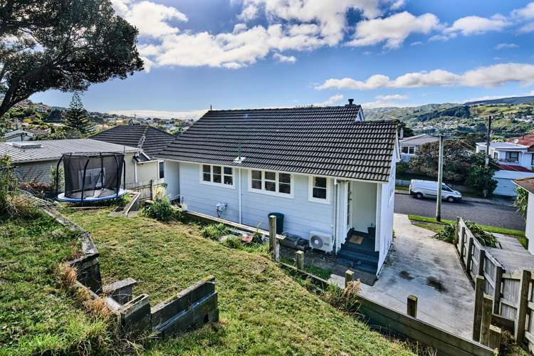 19 Franklyn Road Tawa_12