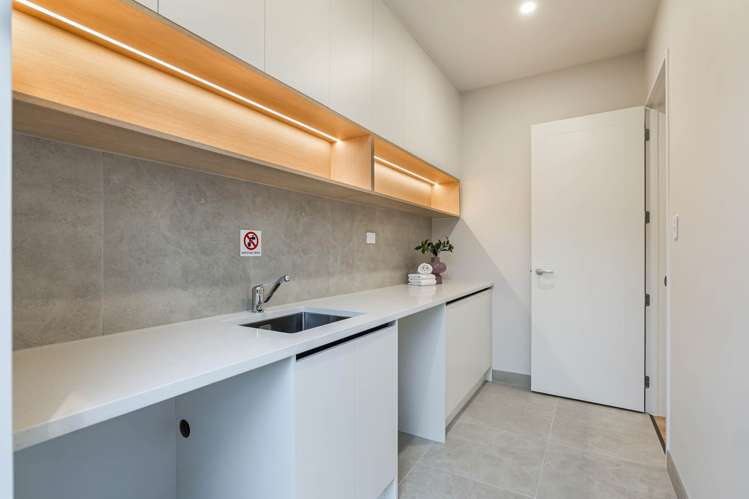 5 Hayley Court Millwater_29