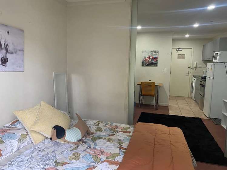 2i/508 Queen Street Auckland Central_7