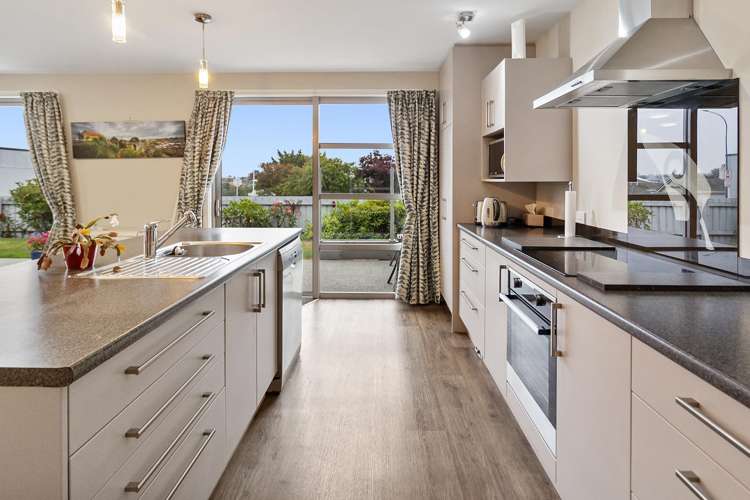 2d Rhodes Street Seaview_2