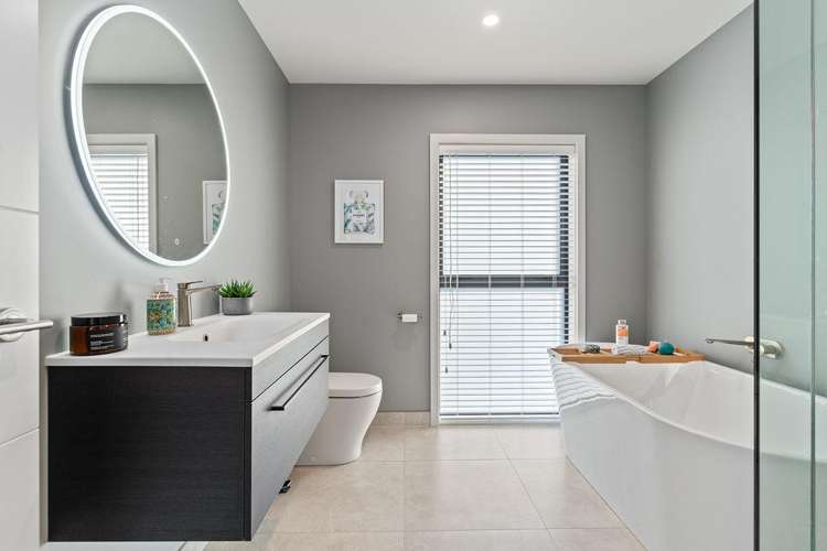 53 Marine Corps Drive Solway_13