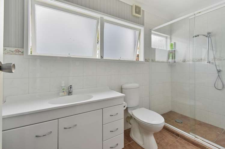 11 Iorangi Place Hillpark_8