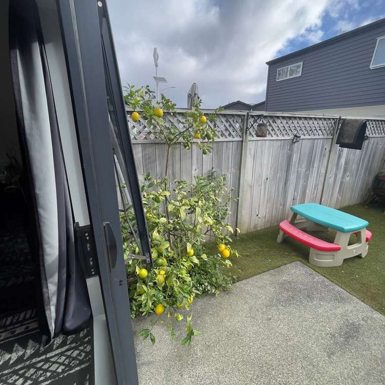 24 Whakawhiti Loop Avondale_11