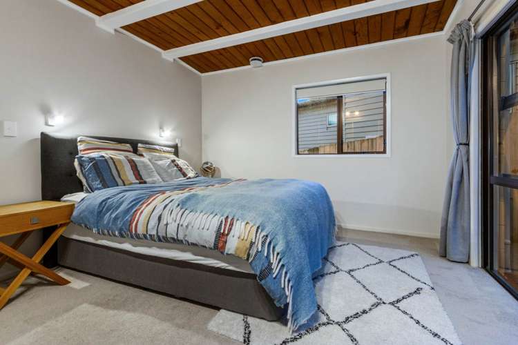 18 Pluto Place Beach Haven_21