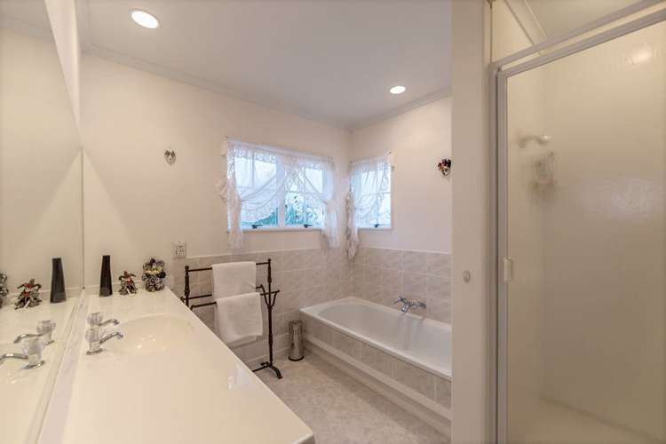 14 Moenui Avenue Orewa_40