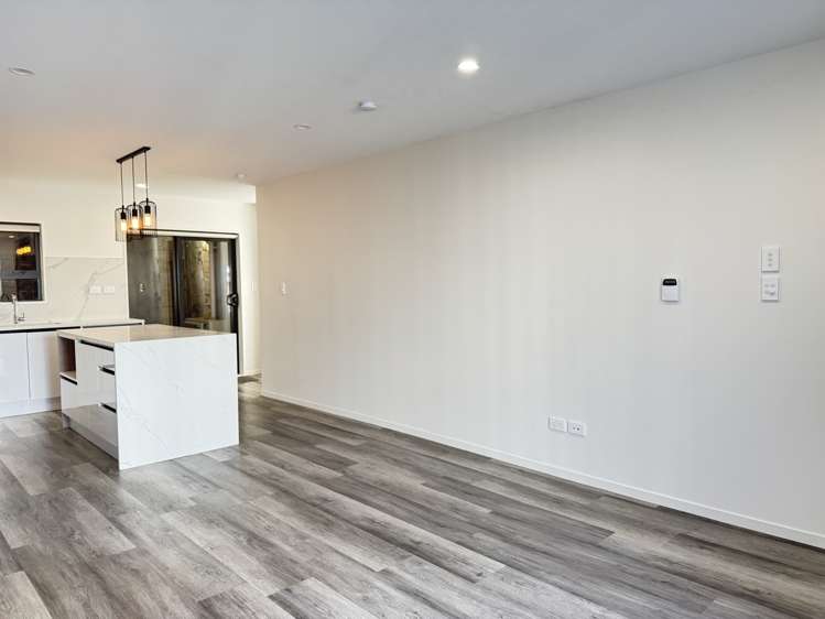 3/156 Coxhead Road Wattle Downs_6