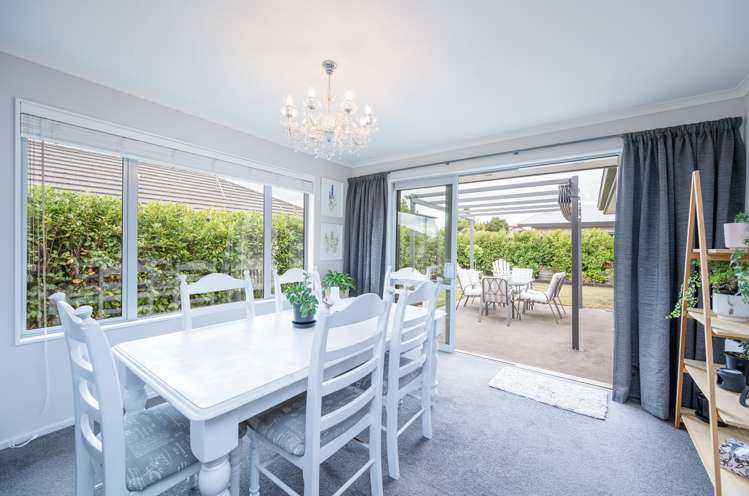 15 Brover Crescent Richmond_8