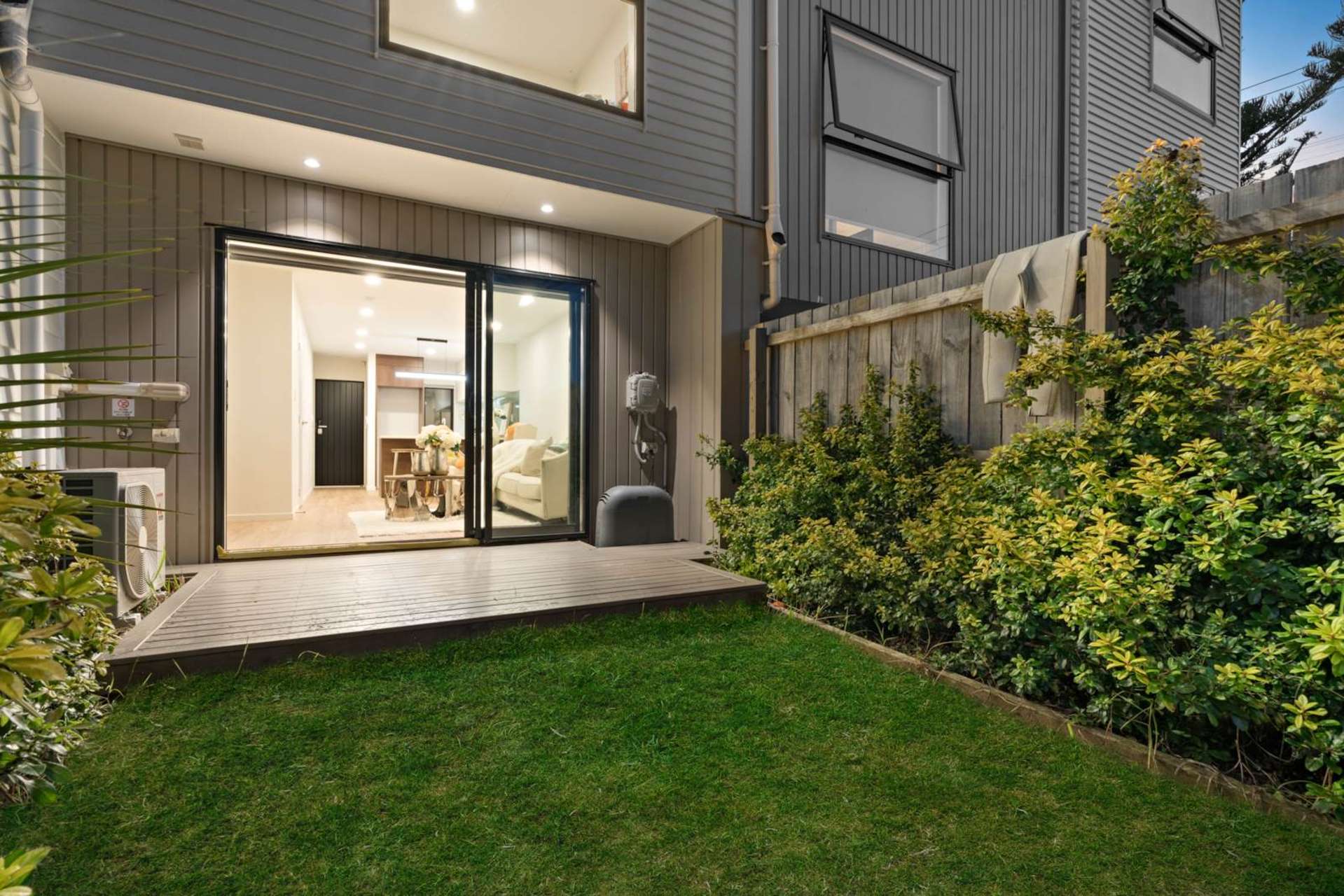 6/237 Swanson Road Henderson_0