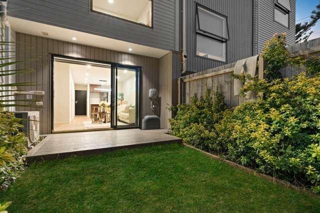 6/237 Swanson Road Henderson_2