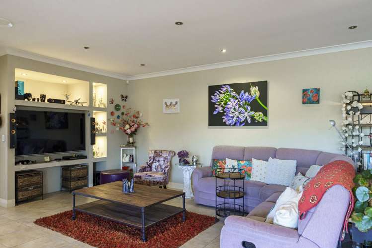 33 Pinotage Drive_5