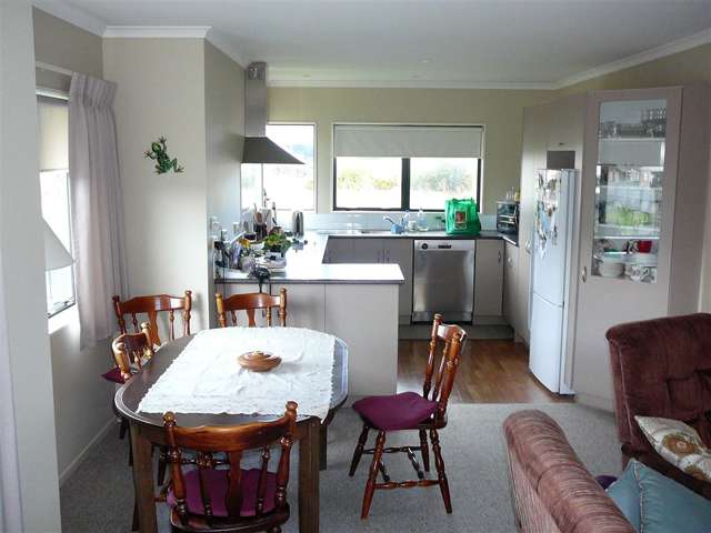 3 Kauri Grove Paeroa_1