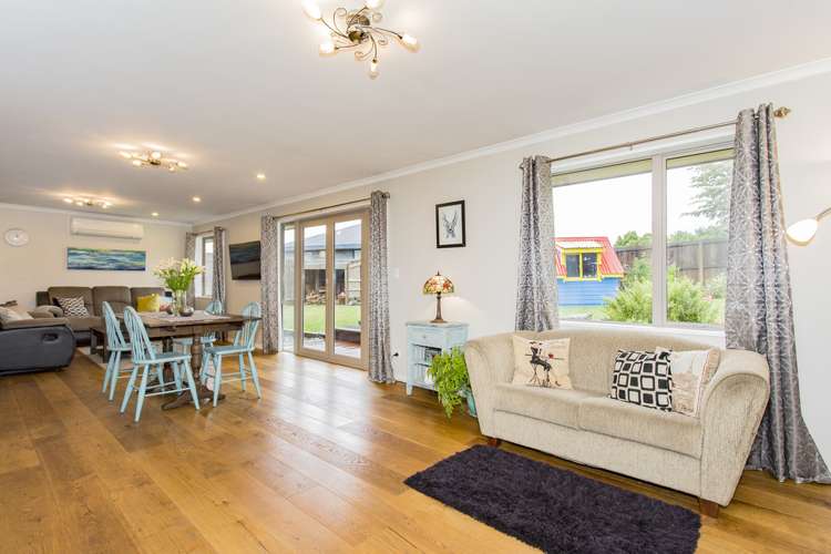 7 Kowhai Street Oxford_7