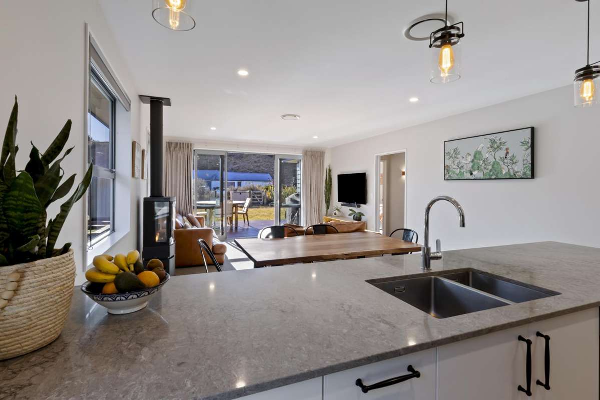 27 Walton Way_2