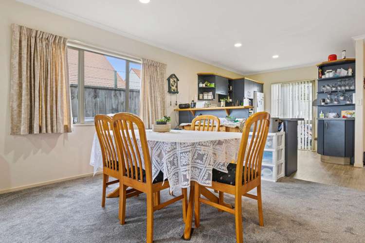 18/285 Vaughan Road Owhata_8