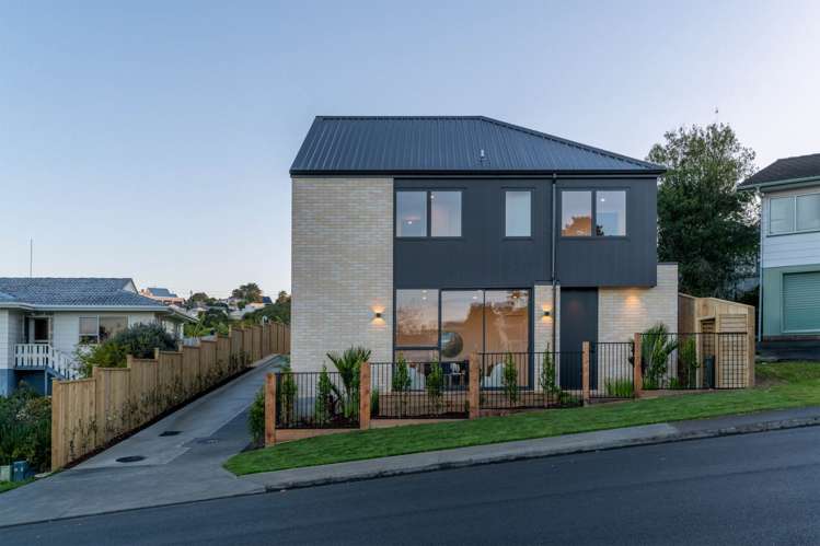 1-4/16 Tetrarch Place Totara Vale_22