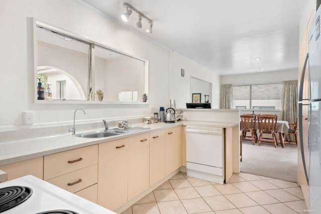 182 Stapleford Crescent Browns Bay_3