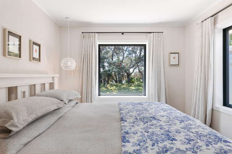 37 Pohutukawa Drive Athenree_12