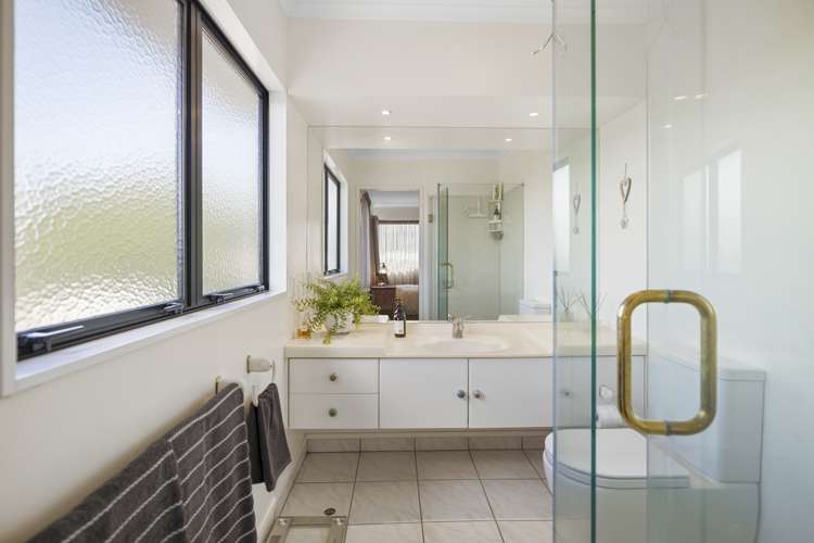 13 Karina Road Merrilands_18