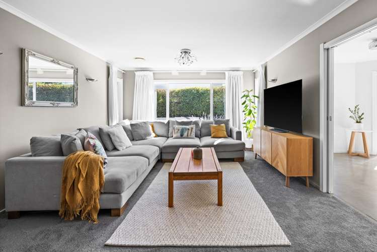 6 Barcroft Street Frimley_11