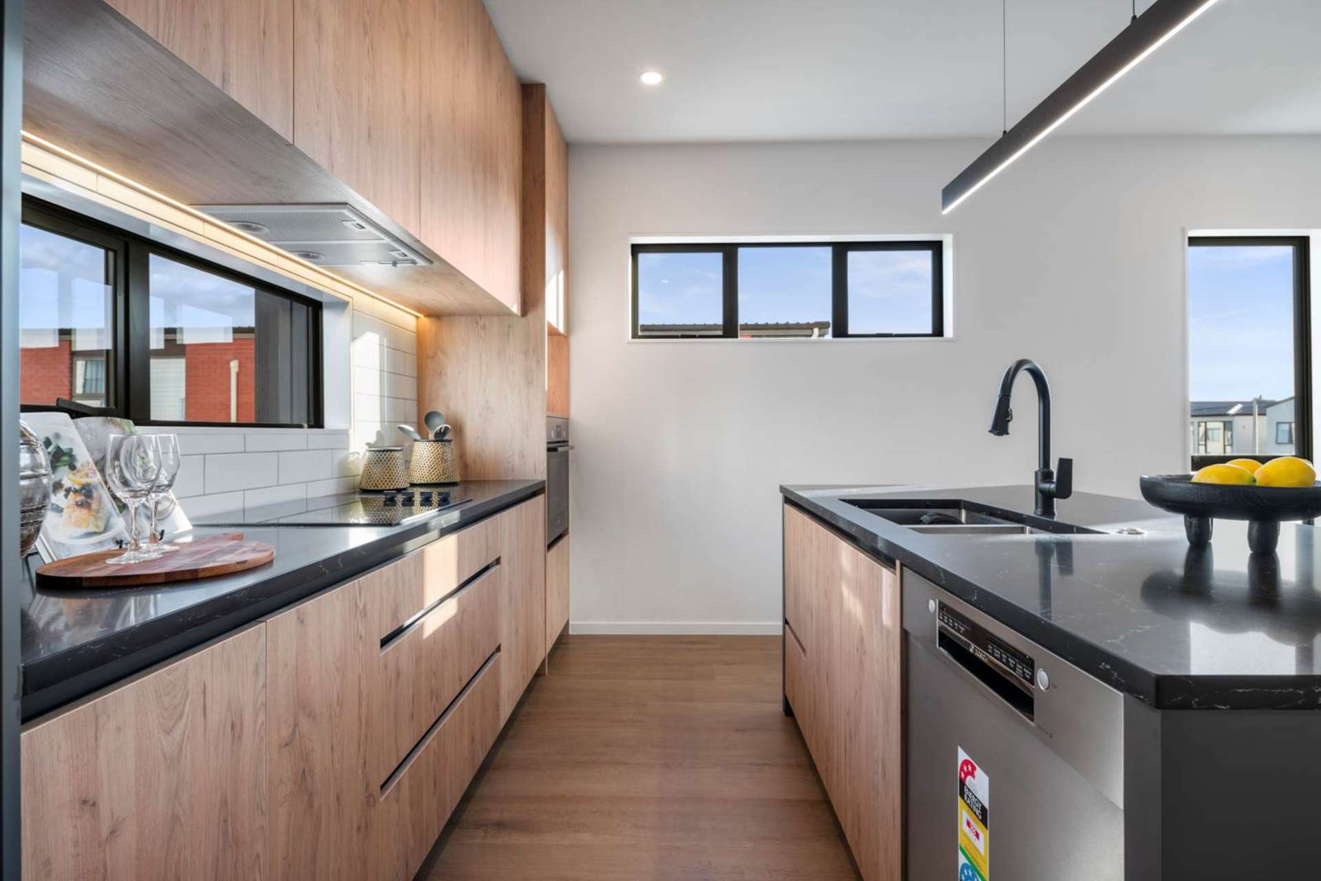 2/10 Scott Road Hobsonville_0