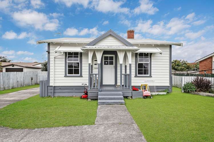 1/62 Old Wairoa Road Papakura_1