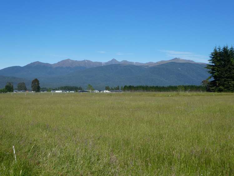 52 Black Lane Te Anau_0