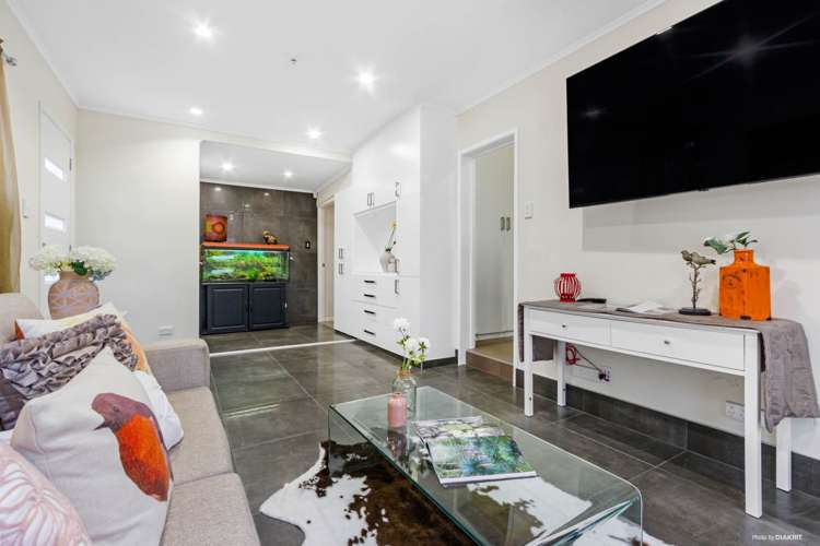 19 Tagor Street Glen Eden_7