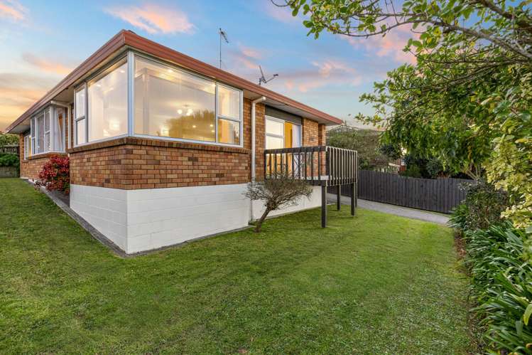 33A Kirby Street Glendene_24