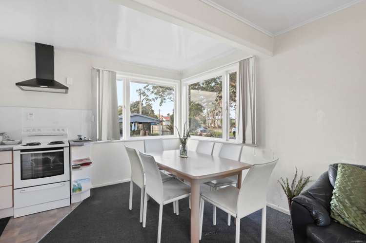 67 Cobham Crescent_5