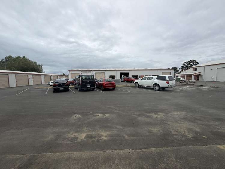 94 Ford Road Onekawa_10