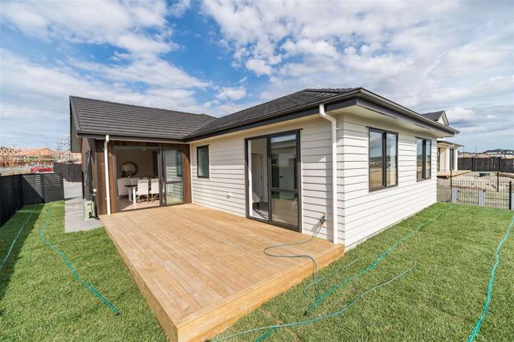 35 Maryvale Road Wainui_8