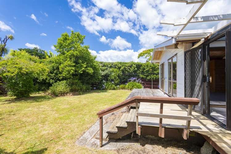 65 Iranui Road Inner Kaiti_15