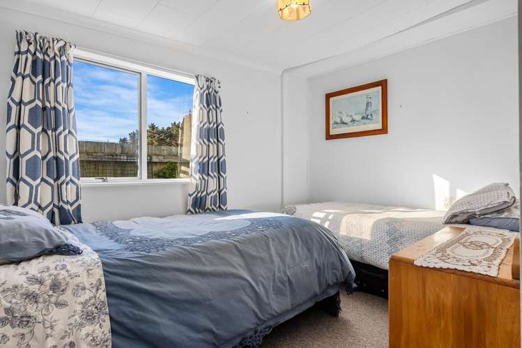 8 Chamberlain Avenue Amberley_8