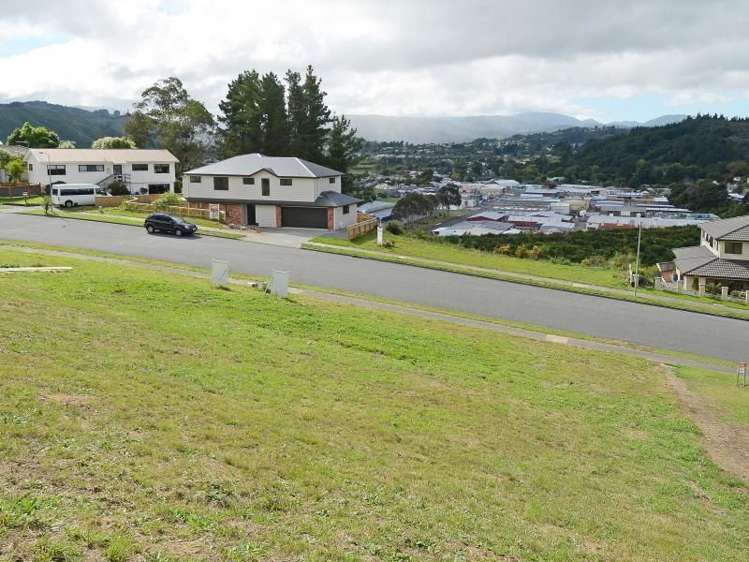 30 King Charles Drive Kingsley Heights_6