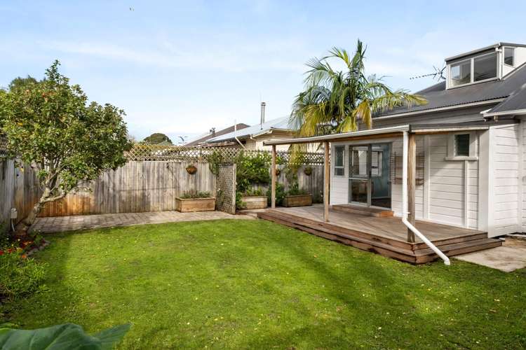 295 Aberdeen Road Gisborne_11