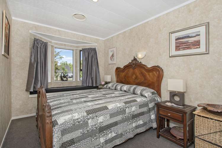 14 Magnolia Avenue Kamo_11