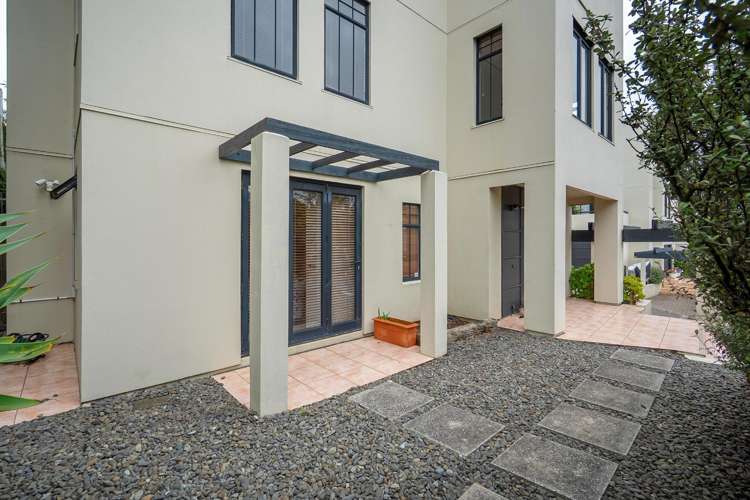 1/7 Cleveland Road Parnell_16