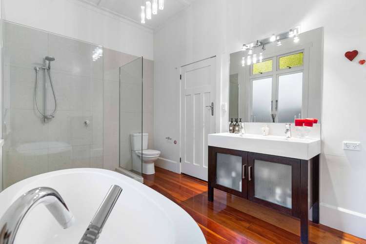 6 Milton Road Mount Eden_16