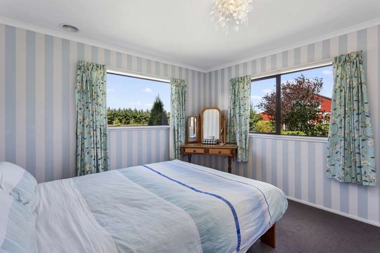 2570 South Eyre Road West Eyreton_7