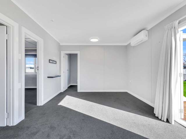 220 Warwick Road Mayfair_1