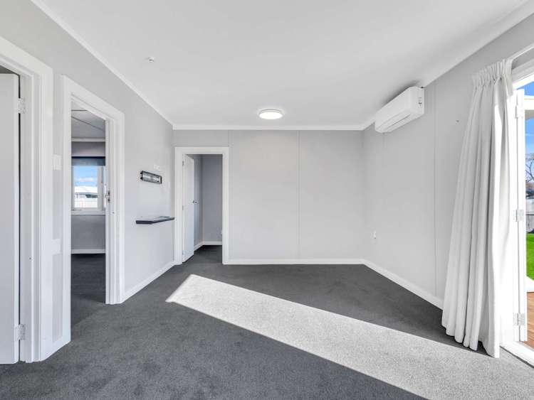 220 Warwick Road_1