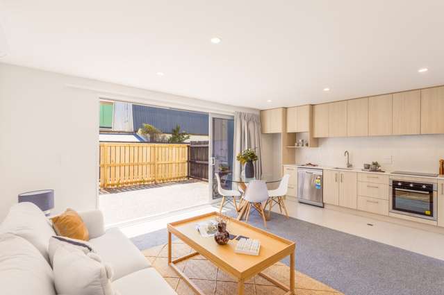 2/118 Oram Avenue New Brighton_2