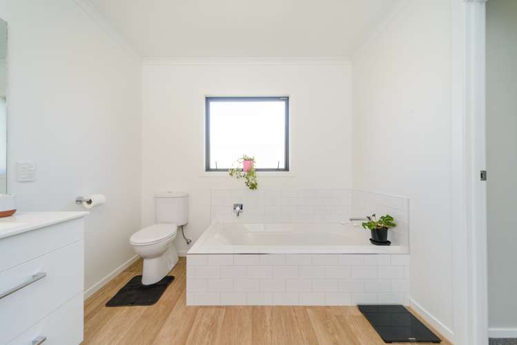 26 Wescombe Grove Feilding_15