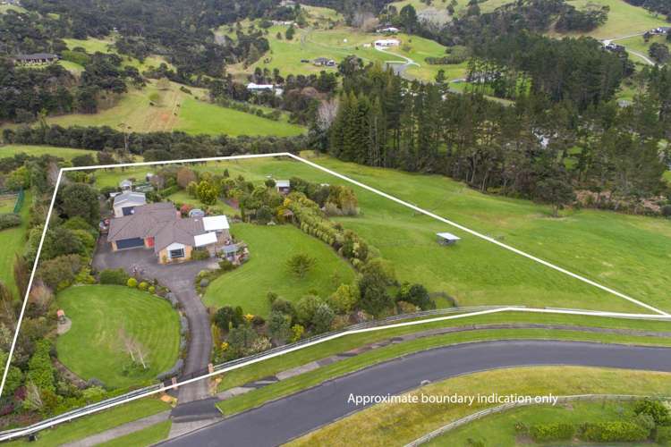 19 Manuka Grove Helensville_17