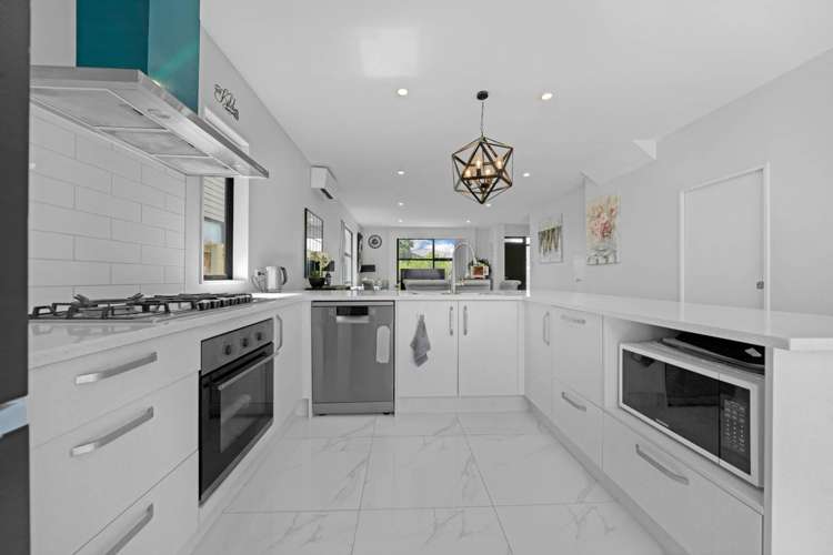 10b Hollowout Street Takanini_4